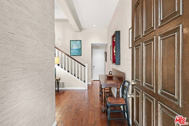 1490 Palisades Drive, Pacific Palisades CA: https://media.crmls.org/mediaz/f8f0f3cf-48de-43d3-86c4-276832304d2c.jpg