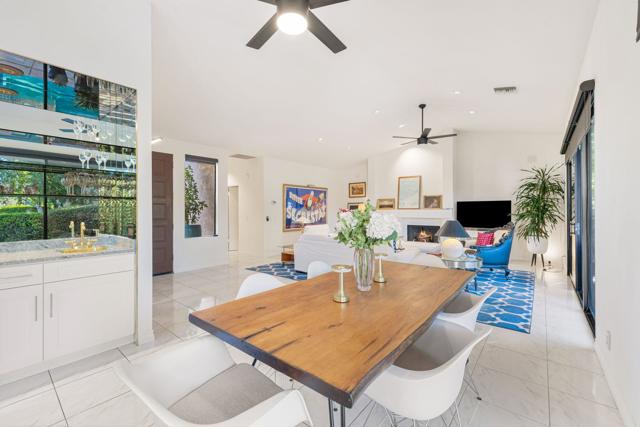 10605 Wimbledon Drive, Rancho Mirage CA: https://media.crmls.org/mediaz/f8f18cae-d0ff-4025-963a-0d6fc9f2736c.jpg