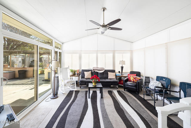 5356 Chesebro Road, Agoura Hills CA: https://media.crmls.org/mediaz/f8f1c967-19a7-4f9f-aedc-b62b0390d202.jpg