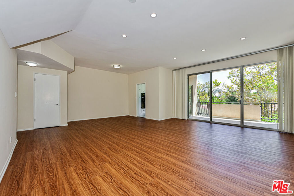 237 N Almont Drive #301
