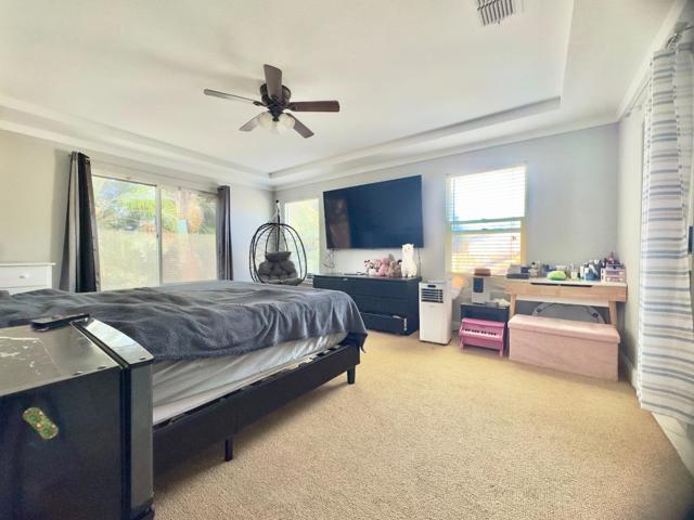 9562 E Park Drive, Elk Grove CA: https://media.crmls.org/mediaz/f8f55267-2f4e-4c22-916c-abdb1349cef5.jpg