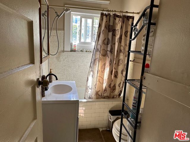 1179 N Berendo Street, Los Angeles CA: https://media.crmls.org/mediaz/f8f56f61-987c-4bb5-a9ee-0a290b722d9d.jpg