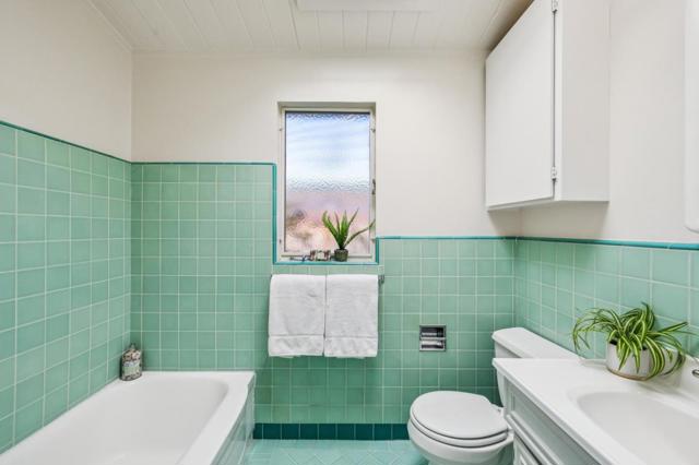 3224 Kipling Street, Palo Alto CA: https://media.crmls.org/mediaz/f8f5abf5-174e-4613-8737-6f3cb30b3aae.jpg