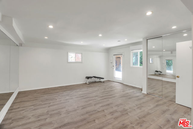 1107 Alfred, Los Angeles CA: https://media.crmls.org/mediaz/f8f5cbef-b976-4099-a741-db4c3aefba63.jpg
