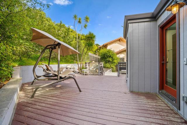 24805 Lower Trail, Carmel CA: https://media.crmls.org/mediaz/f8f67c37-9f3d-4121-9525-f79ca7e03614.jpg