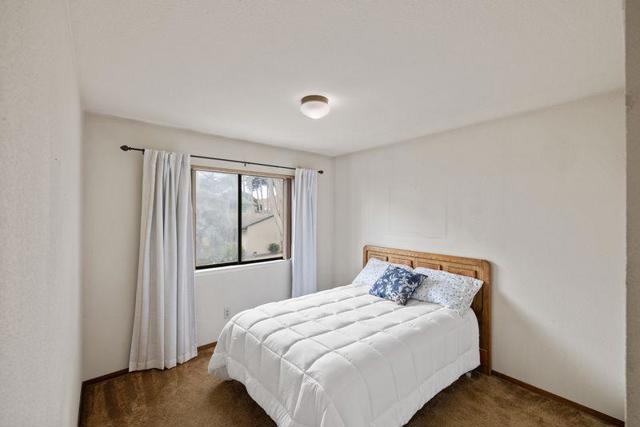 126 Cypress Lakes Court, Marina CA: https://media.crmls.org/mediaz/f8f7013c-f12e-4b01-8ce2-19723e1af2be.jpg