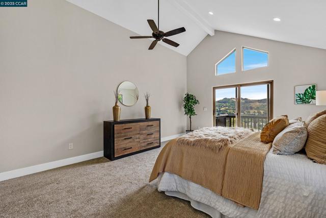 4044 Lambert Rd, El Sobrante CA: https://media.crmls.org/mediaz/f8f706fe-f846-4287-bc4c-a06aa56e6286.jpg