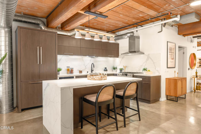 Detail Gallery Image 12 of 53 For 530 S Hewitt St #144,  Los Angeles,  CA 90013 - 2 Beds | 1/1 Baths