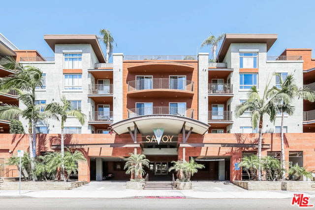 100 S Alameda Street, Los Angeles CA: https://media.crmls.org/mediaz/f8f7fbcb-de93-46f3-b017-eb768226a16e.jpg