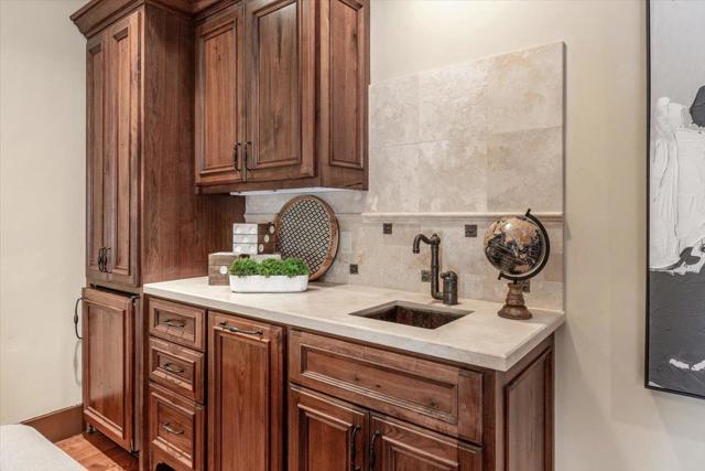 216 San Mateo Avenue, Los Gatos CA: https://media.crmls.org/mediaz/f8f81137-61bf-4766-8d61-ac57f20eaa59.jpg