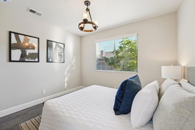 33177 Quail Drive, Union City CA: https://media.crmls.org/mediaz/f8f89361-b4b6-42ba-94a9-c01816f7c49f.jpg