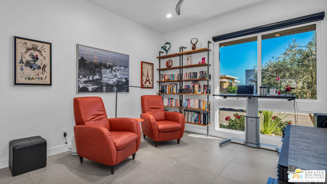 4321 Lumina Way, Palm Springs CA: https://media.crmls.org/mediaz/f8f93438-1a05-4c25-b409-82456ca283a0.jpg