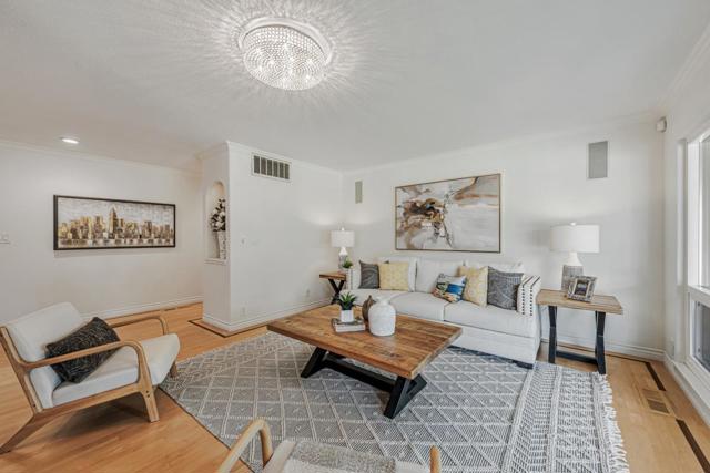 12035 Brookglen Drive, Saratoga CA: https://media.crmls.org/mediaz/f8f96e01-00c6-41b2-8e6a-f06168e1ff98.jpg