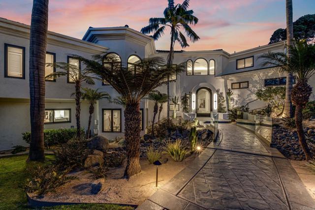 Detail Gallery Image 52 of 75 For 1904 via Casa Alta, La Jolla,  CA 92037 - 7 Beds | 7/2 Baths