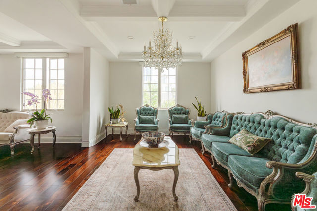 1835 Pandora Avenue, Los Angeles CA: https://media.crmls.org/mediaz/f8faac25-2a7e-4f86-bbc8-cb8f97a49800.jpg