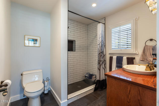 3626 Saint Elizabeth Road, Glendale CA: https://media.crmls.org/mediaz/f8fac3c4-f5c5-4b0d-8f07-951be99f65f0.jpg