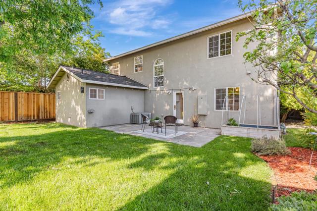 3233 Irlanda Way, San Jose CA: https://media.crmls.org/mediaz/f8facc87-40a0-4c4d-97a9-f643dc65f695.jpg