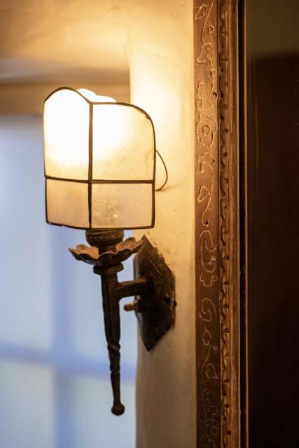 502 Pierce Street, Monterey CA: https://media.crmls.org/mediaz/f8fb4692-361f-4a6f-9dc0-2b91ec59f298.jpg