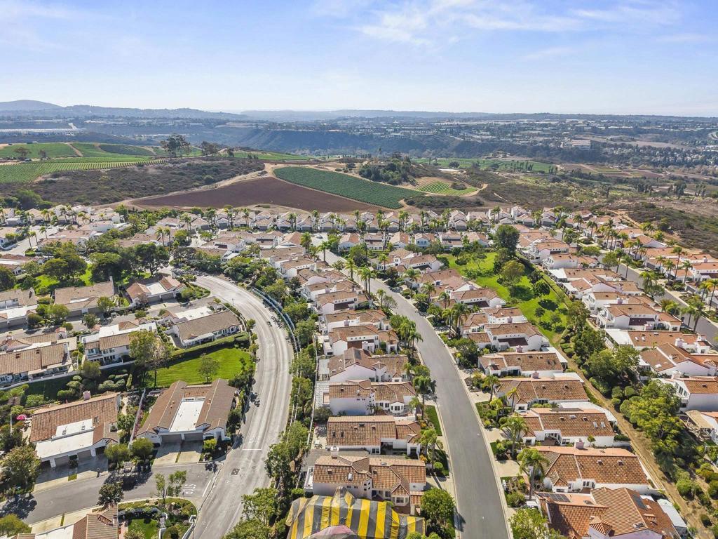 MLS #250043606SD image #61