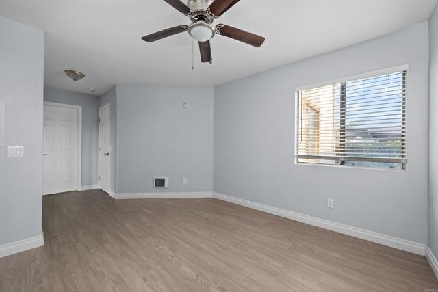 1423 Graves Avenue, El Cajon CA: https://media.crmls.org/mediaz/f8fd89ae-2f3c-4f9b-87d9-10b155b36191.jpg