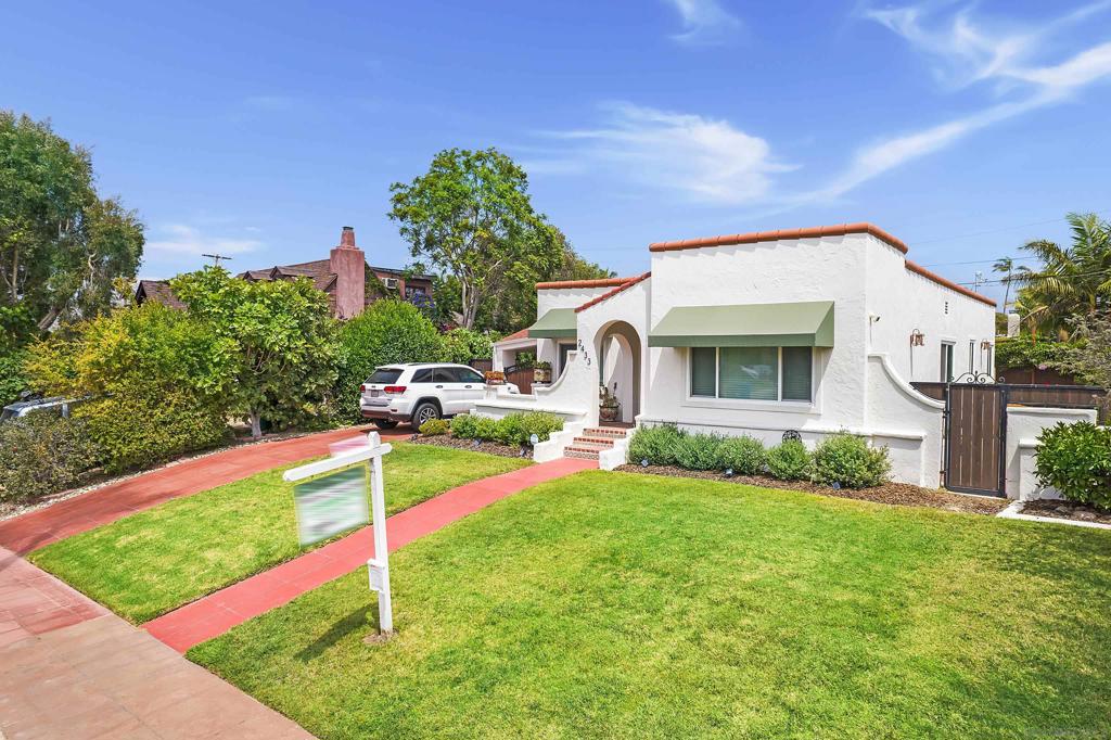 MLS #250035692SD img 5