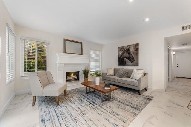 1619 Corte Verano, Oceanside CA: https://media.crmls.org/mediaz/f8feac38-0ee5-48a4-af6a-c04699a04b36.jpg
