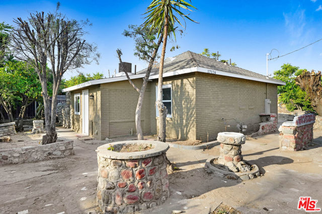 9279 Mango Ave, Fontana, CA 92335