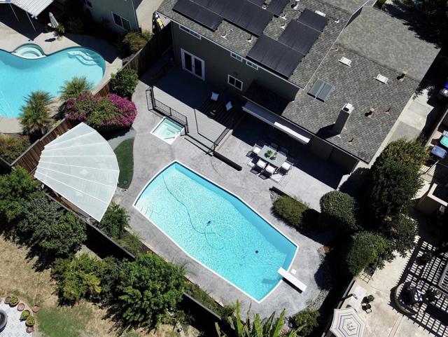 2531 Willowren Way, Pleasanton CA: https://media.crmls.org/mediaz/f90035cd-ffa9-4874-bb3e-feb1a76812d3.jpg