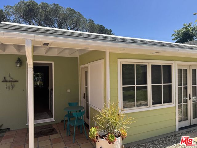 11533 National Boulevard, Los Angeles CA: https://media.crmls.org/mediaz/f900bc41-2c33-42f4-9093-2cf4e3a71c16.jpg