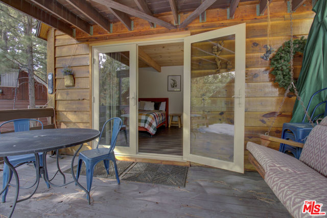 612 Kean Way, Big Bear City CA: https://media.crmls.org/mediaz/f90330dc-615f-46ec-90b1-7df608234c54.jpg