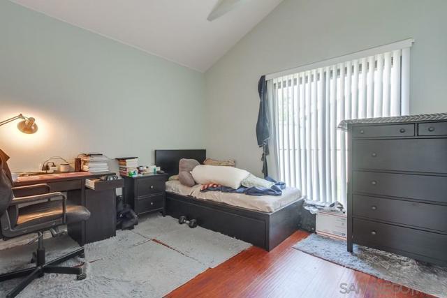 4527 Contour Blvd., San Diego CA: https://media.crmls.org/mediaz/f9035e11-e900-4d5b-b5a4-ef8ace17706d.jpg