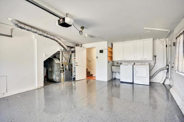 438 Bucknell Drive, San Mateo CA: https://media.crmls.org/mediaz/f903d5b5-5500-4386-b2df-5e6187edfd80.jpg