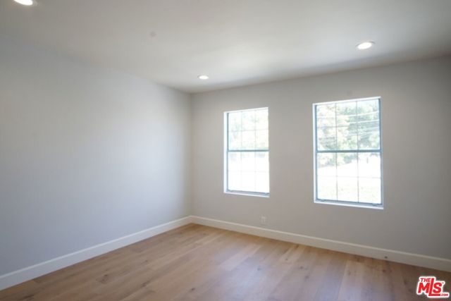 830 3rd Avenue, Los Angeles CA: https://media.crmls.org/mediaz/f9047200-ea1e-4341-91a2-885a7478ab73.jpg
