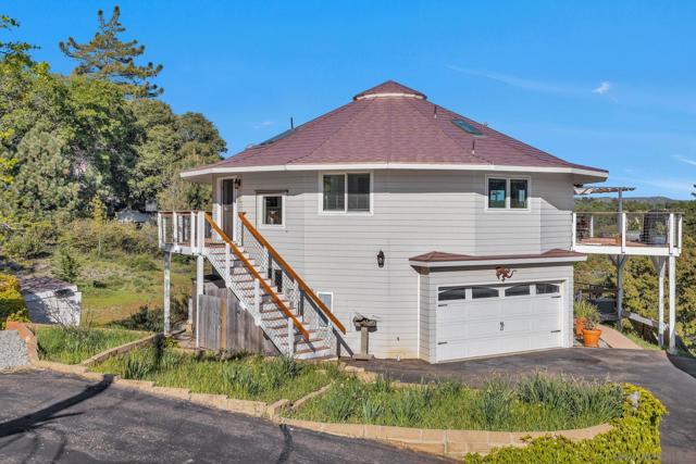 4667 Luneta View Rd, Julian CA: https://media.crmls.org/mediaz/f9048eff-ad4c-4ccb-9dee-64342138666c.jpg