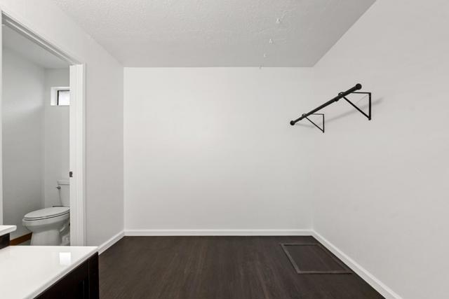 1091 Century Drive, Napa CA: https://media.crmls.org/mediaz/f905e28d-87d6-404b-a620-f546fb49a959.jpg