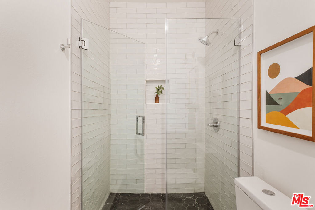 MLS #25566115 image #21