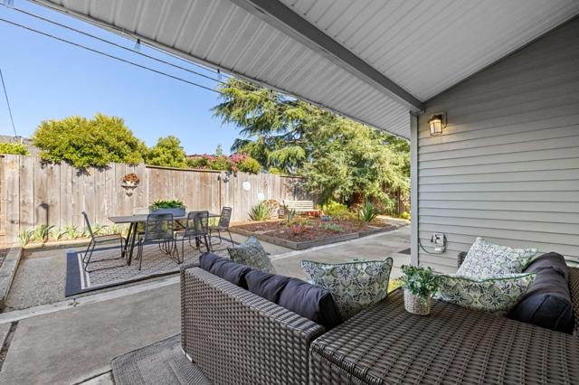 3257 Llano Street, San Mateo CA: https://media.crmls.org/mediaz/f906d08f-5873-4030-a327-97117f38dc56.jpg