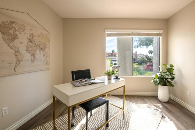 Image 22 of 33 For 2940 Gaviota Circle