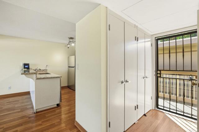 Detail Gallery Image 4 of 25 For 2636 Worden St #132,  San Diego,  CA 92110 - 1 Beds | 1 Baths