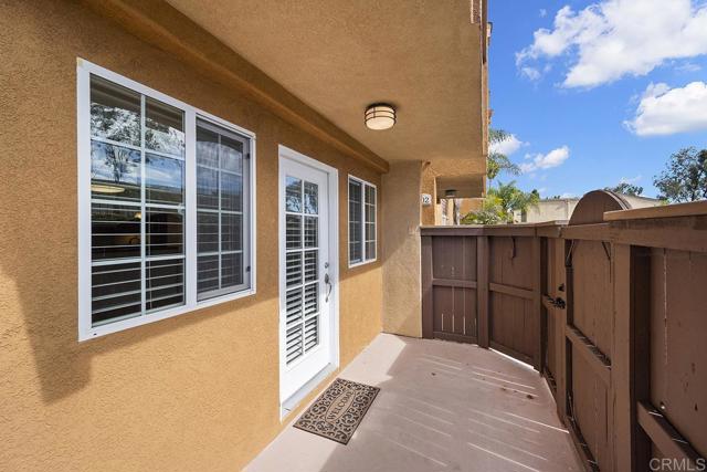 Detail Gallery Image 1 of 1 For 5252 Balboa Arms Dr. #103,  San Diego,  CA 92117 - 2 Beds | 2 Baths