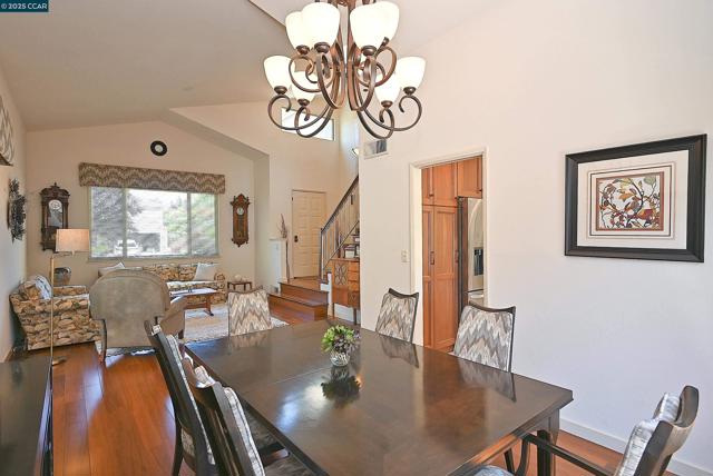 594 Morning Glory Dr, Benicia CA: https://media.crmls.org/mediaz/f9098932-a212-4781-a195-8ad7f1d816b1.jpg