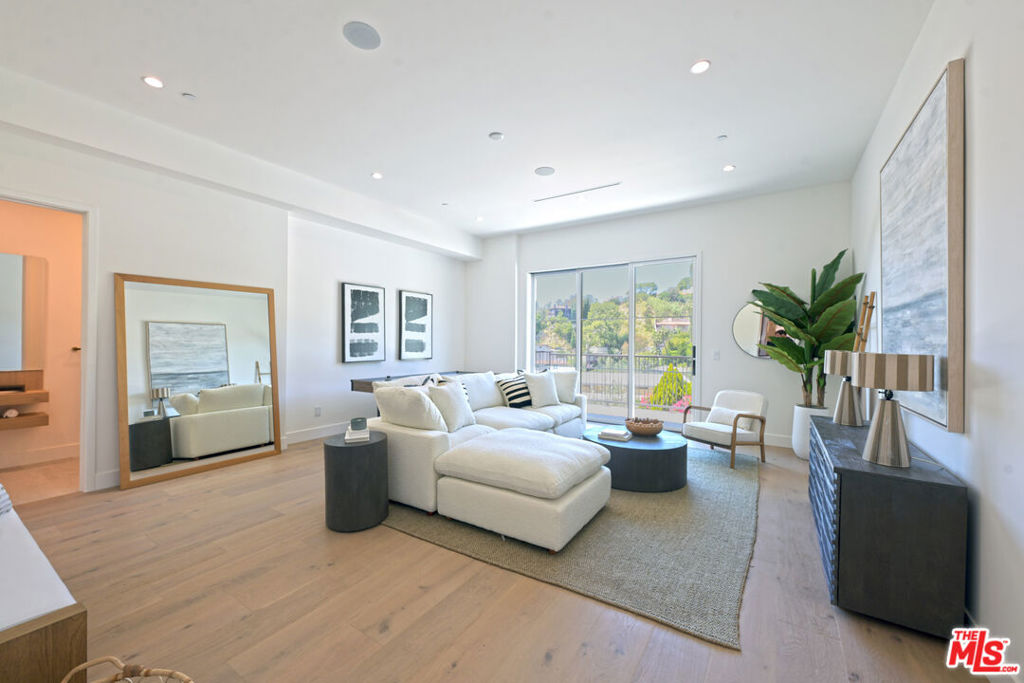 MLS #26860655 image #20