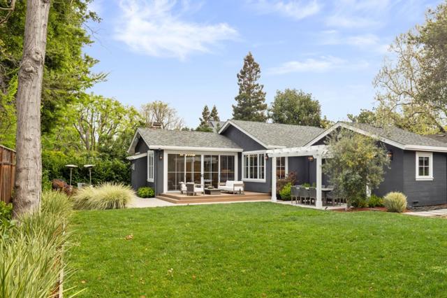 378 Felton Drive, Menlo Park CA: https://media.crmls.org/mediaz/f909c44c-b0c2-4f95-9190-47b05a877e58.jpg