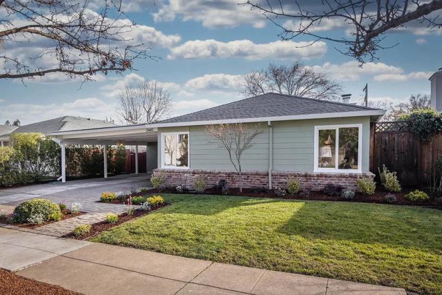 2665 Carolina Avenue, Redwood City CA: https://media.crmls.org/mediaz/f909d873-112a-4d32-b9d0-d369ec41b1b2.jpg