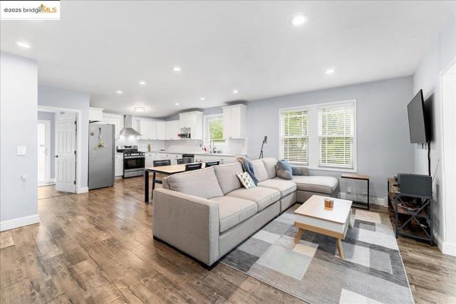 2016 104th AVE, Oakland CA: https://media.crmls.org/mediaz/f90a495a-dcc3-4264-b85f-cbf6c04c7b42.jpg