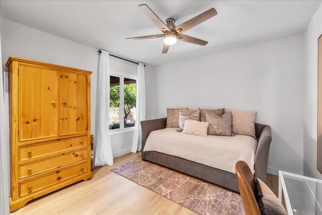 44289 Venice Court, Palm Desert CA: https://media.crmls.org/mediaz/f90a6b35-714a-4796-84a6-f06bc122210c.jpg