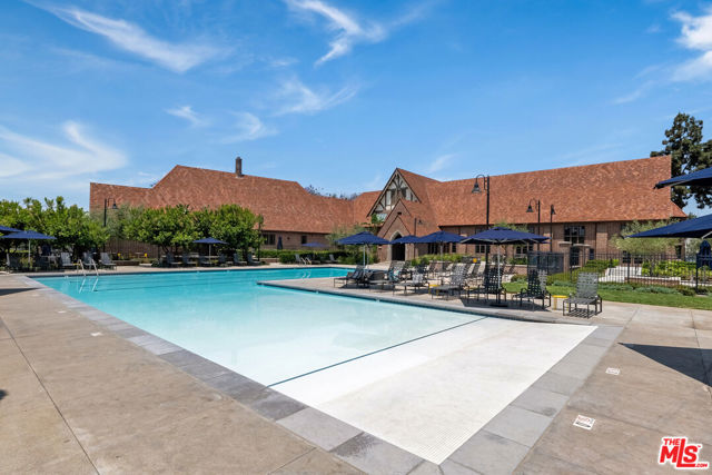 12329 Primrose Avenue, Whittier CA: https://media.crmls.org/mediaz/f90b3f05-b025-45a7-b741-50d18c9bc701.jpg