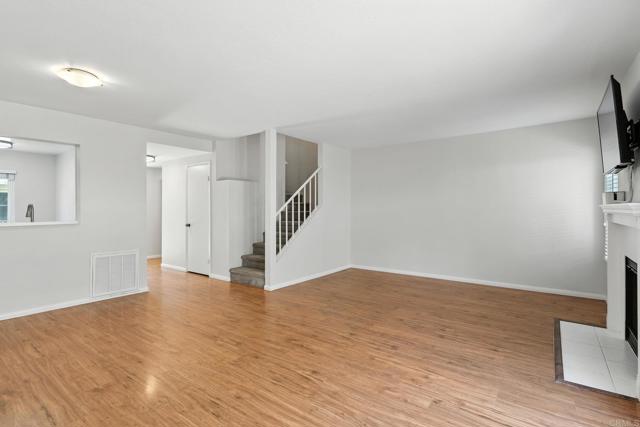 3707 Caminito Carmel, San Diego CA: https://media.crmls.org/mediaz/f90b3f82-c210-4875-b7a3-93a666211e71.jpg