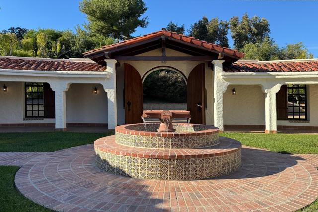 Detail Gallery Image 11 of 63 For 5443 Calzada Del Bosque, Rancho Santa Fe,  CA 92067 - 4 Beds | 3/1 Baths