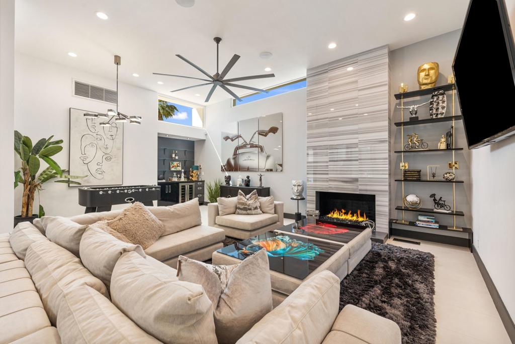 MLS #219141845DA image #10